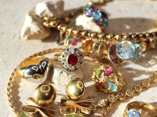 Comment nettoyer ses bijoux anciens ?