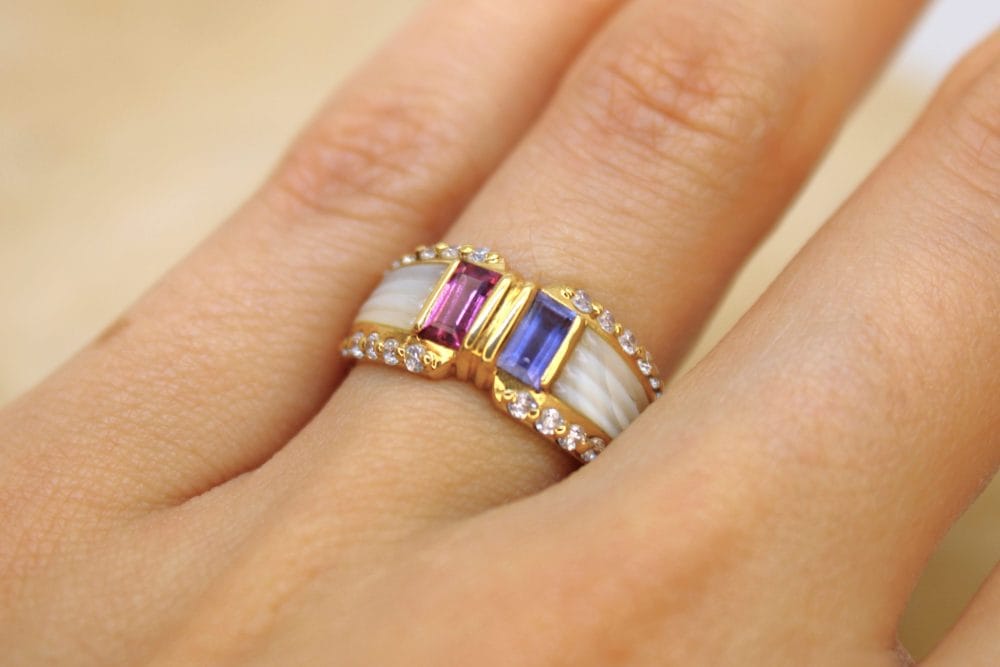 Bague Jasmine ✦ or jaune, nacre et pierres rose & mauve