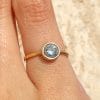 Bague Céline ✦ or jaune 18 carats et pierre bleue